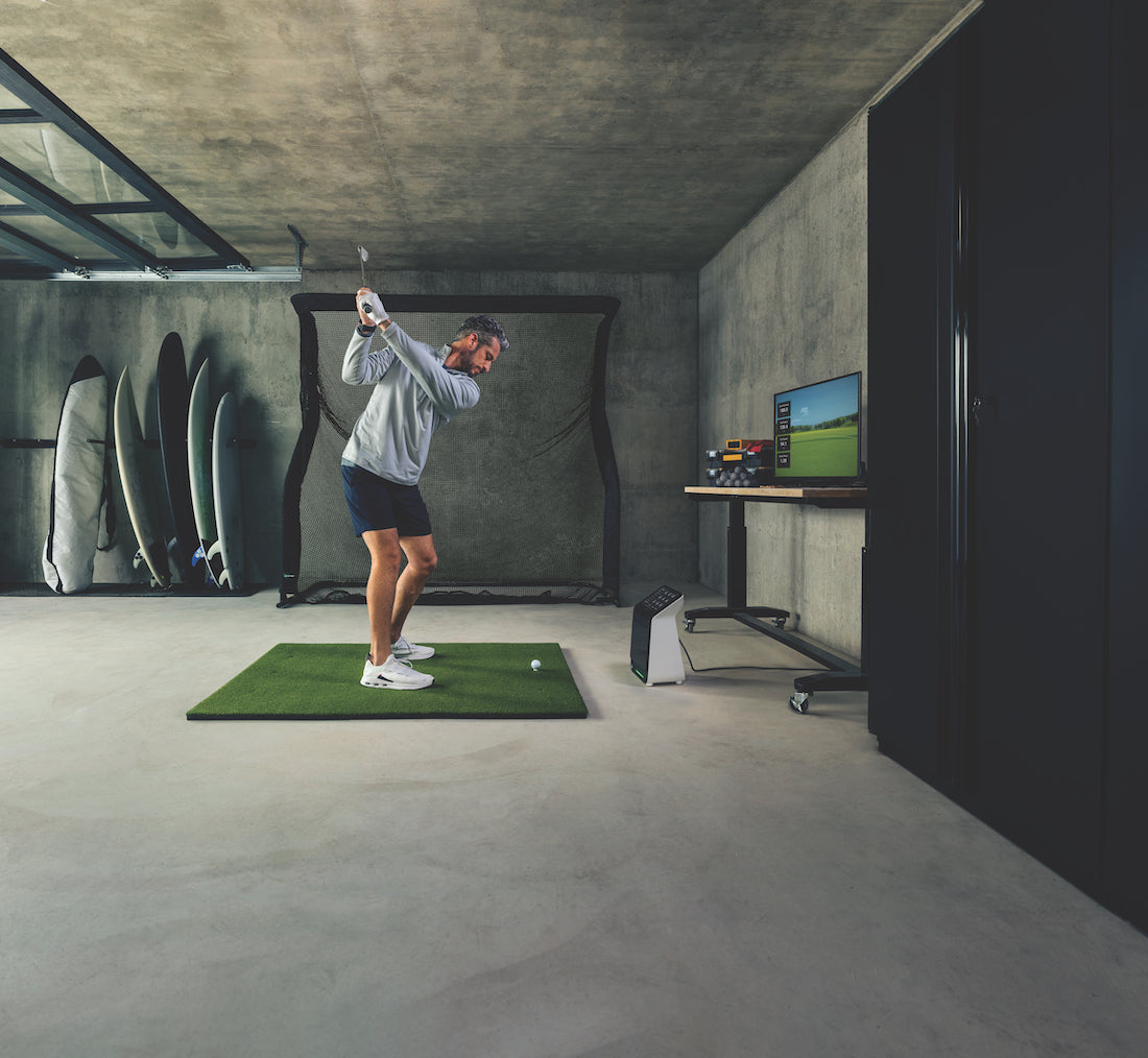 Garmin Approach R50 SportScreen Vanish Retractable Golf Studio Complete Package | Home Golf Simulator Studio with Impact Screen, Enclosure, Hitting Mat, Putting Turf & Projector