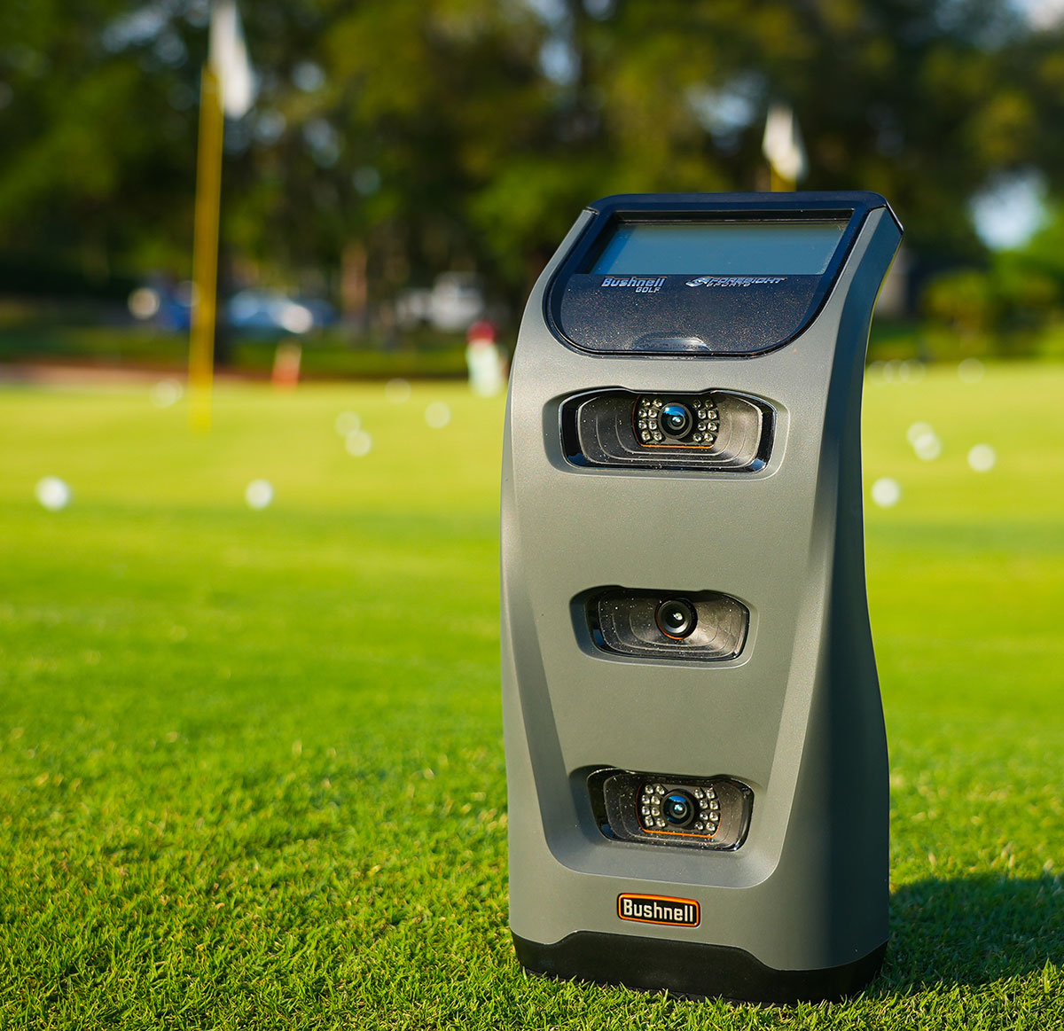Bushnell Launch Pro Golf Launch Monitor & Simulator (OPEN BOX)