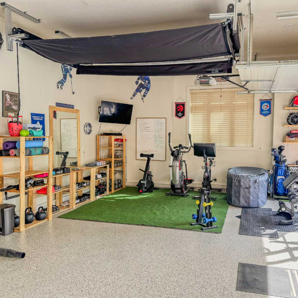 Garmin Approach R10 SportScreen Vanish Retractable Golf Studio Complete Package | Home Golf Simulator Studio with Impact Screen, Enclosure, Hitting Mat, Putting Turf & Projector